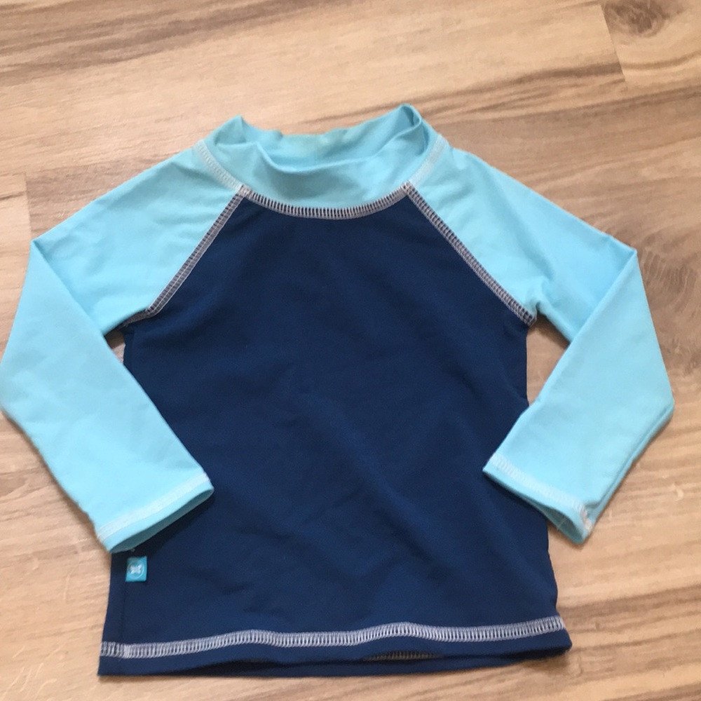 Rash guard